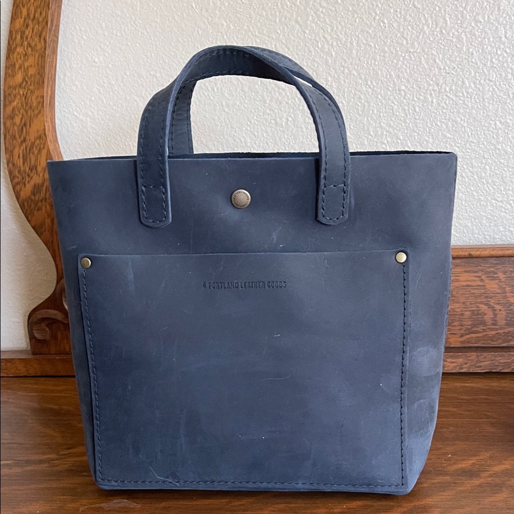 Chic Navy Leather Tote